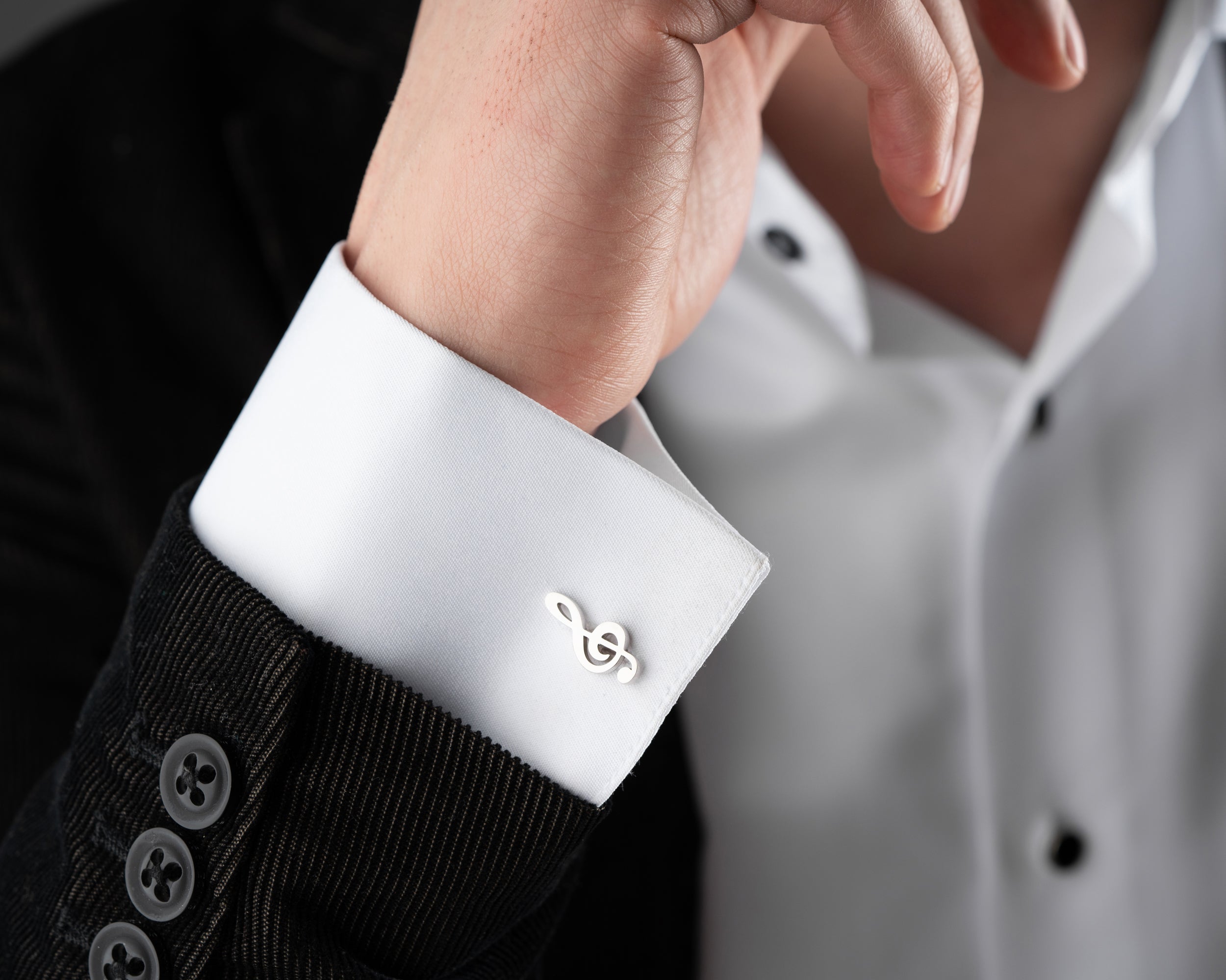 Treble Clef Cufflinks – Music Note Design