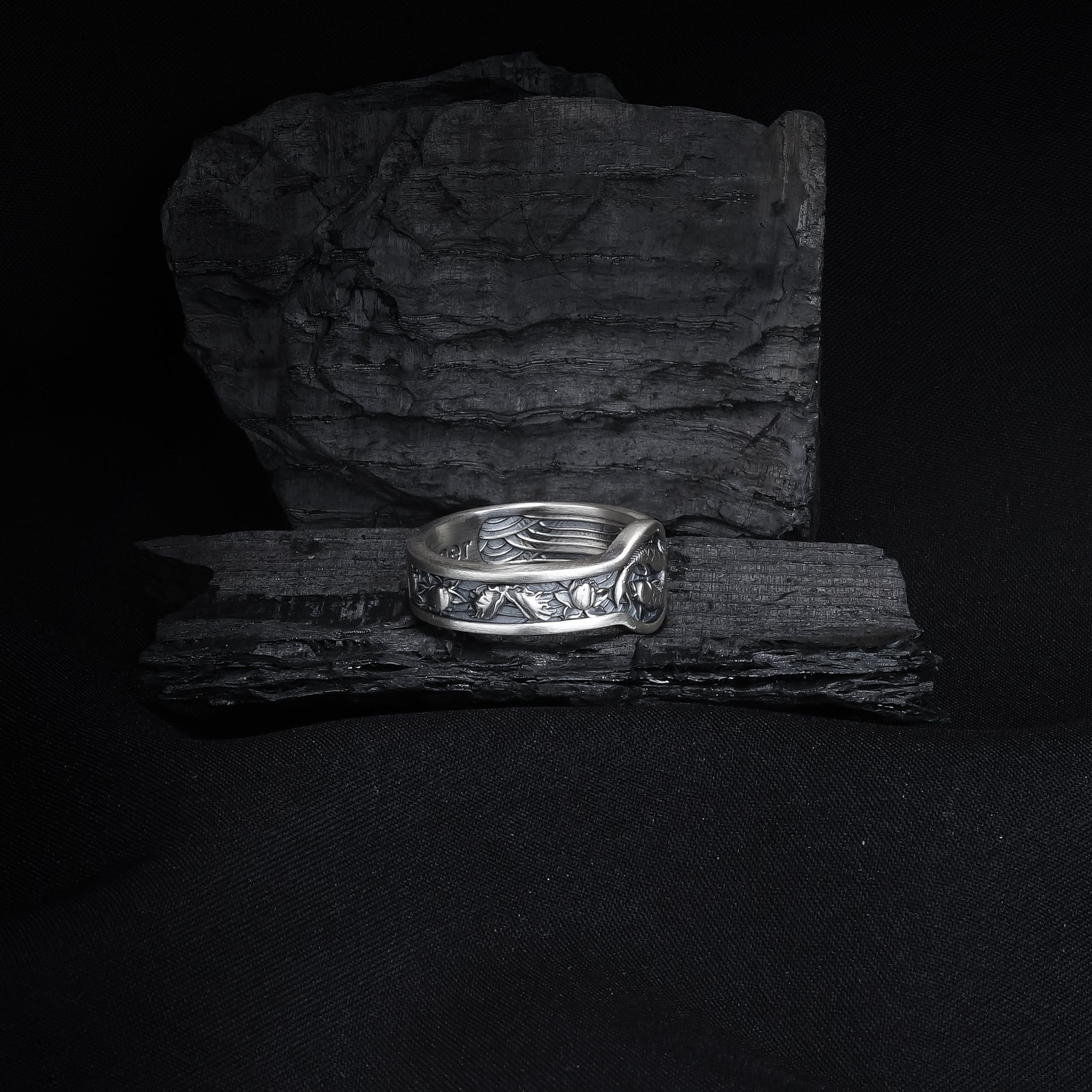 Fish & Vine Ring
